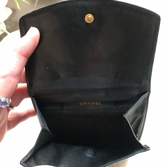 Authentic Chanel Black Leather Wallet - CLASSIC!  Super Soft Vintage EUC - Picture 8 of 15